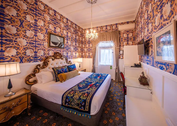 In Luxury hotels Prince'S Gate